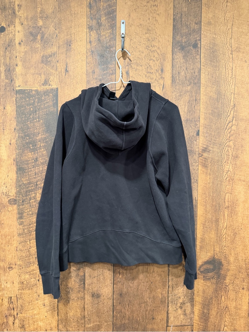 Lululemon team Canada pullover hoodie black size 10 EUC - Picture 3 of 5
